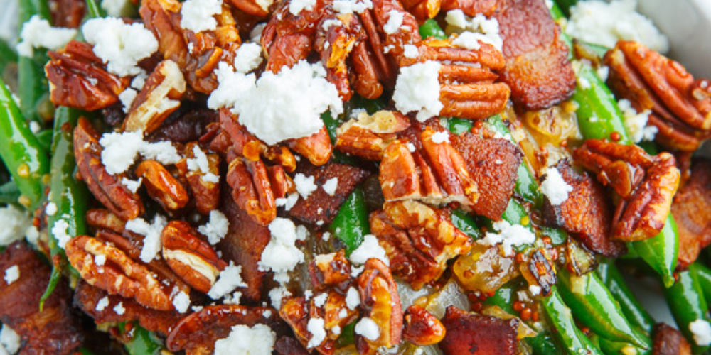 Honey Dijon Green Beans with Bacon, Candied Pecans and Goat Cheese